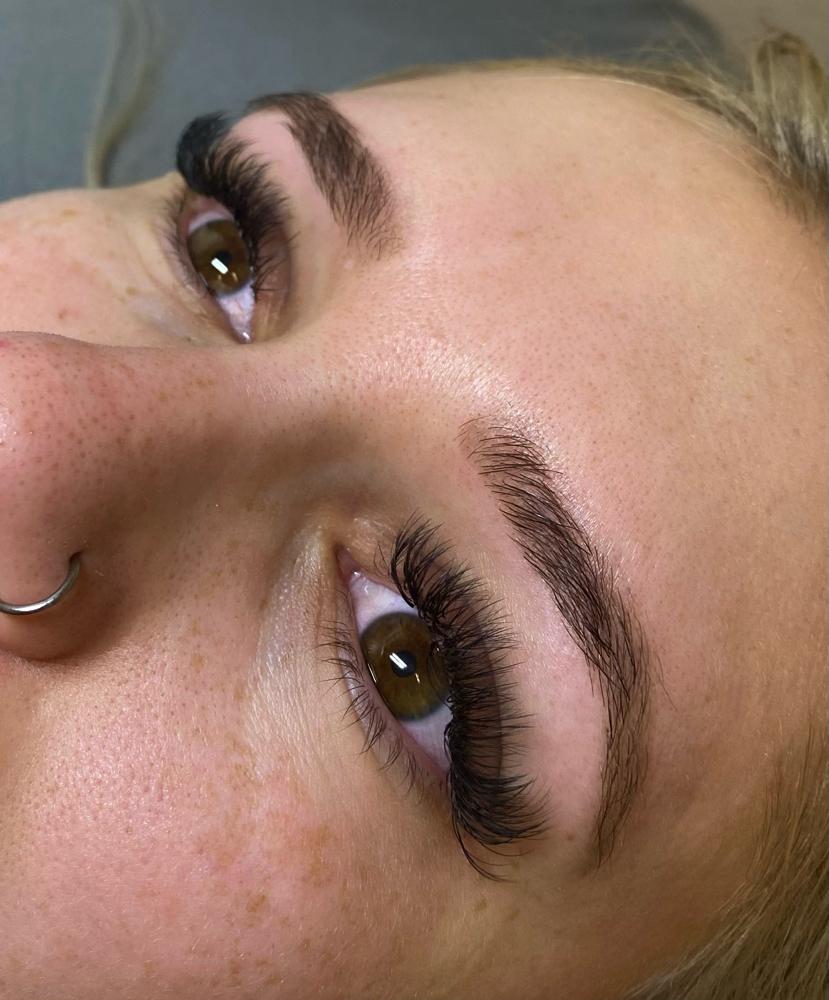 3 Week Hybrid Lash Fill