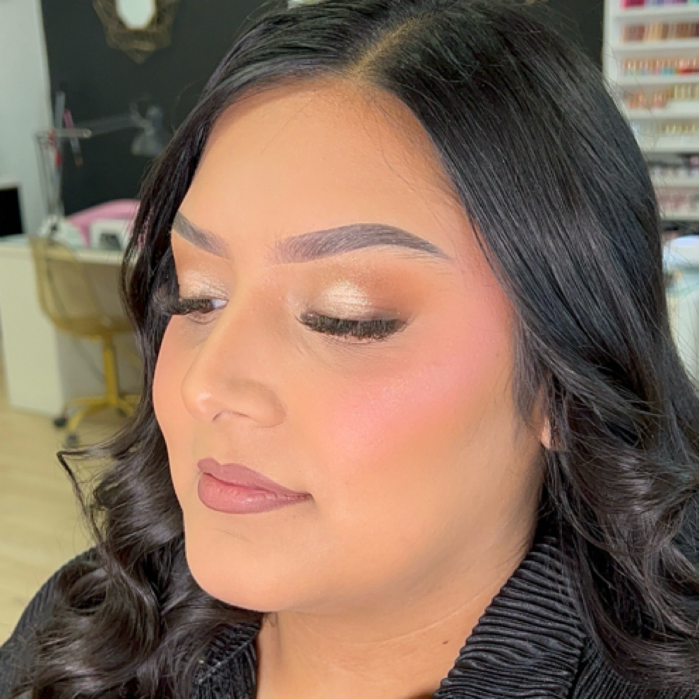 Full Glam at Paint Beauty Lounge in Oklahoma City, OK