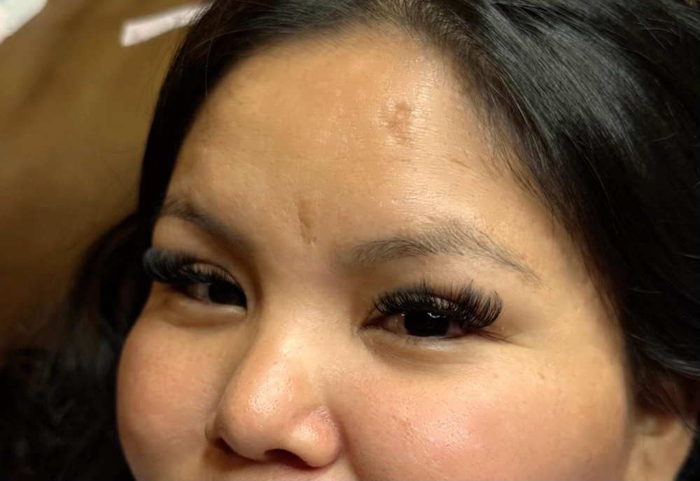 Volume Lash Extensions