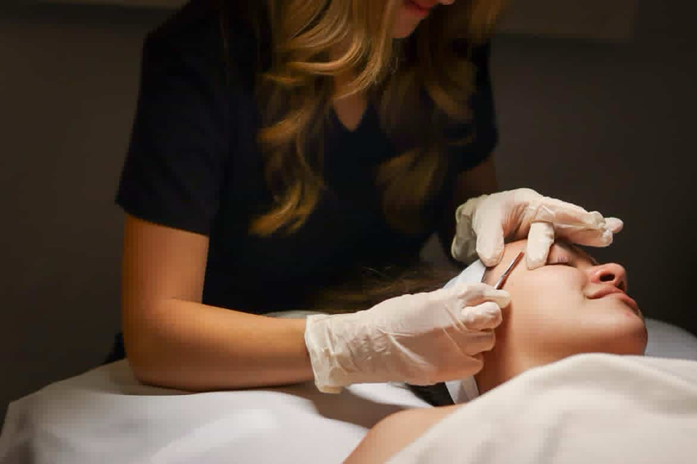 Dermaplane Facial