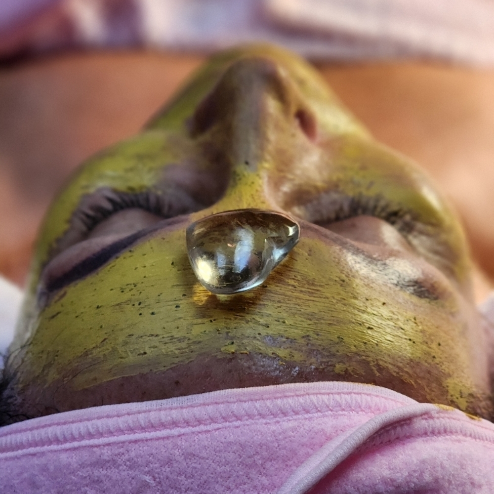 Detox Facial at SJS Skinz in Brandon, FL