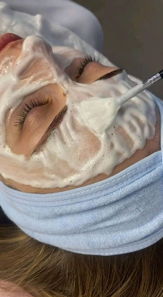 FACIAL FRIDAY