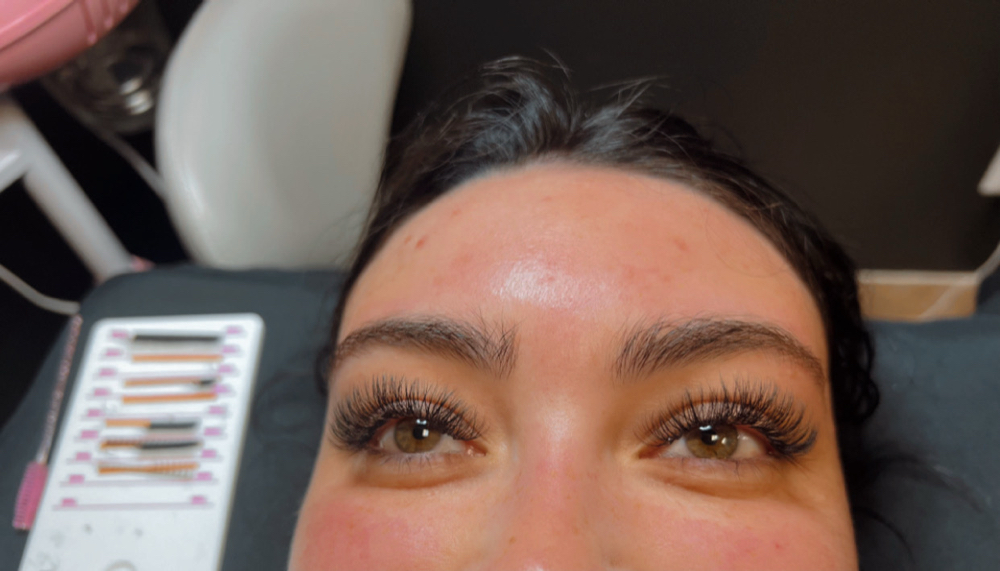 Eyelash Extensions (Hybrid)