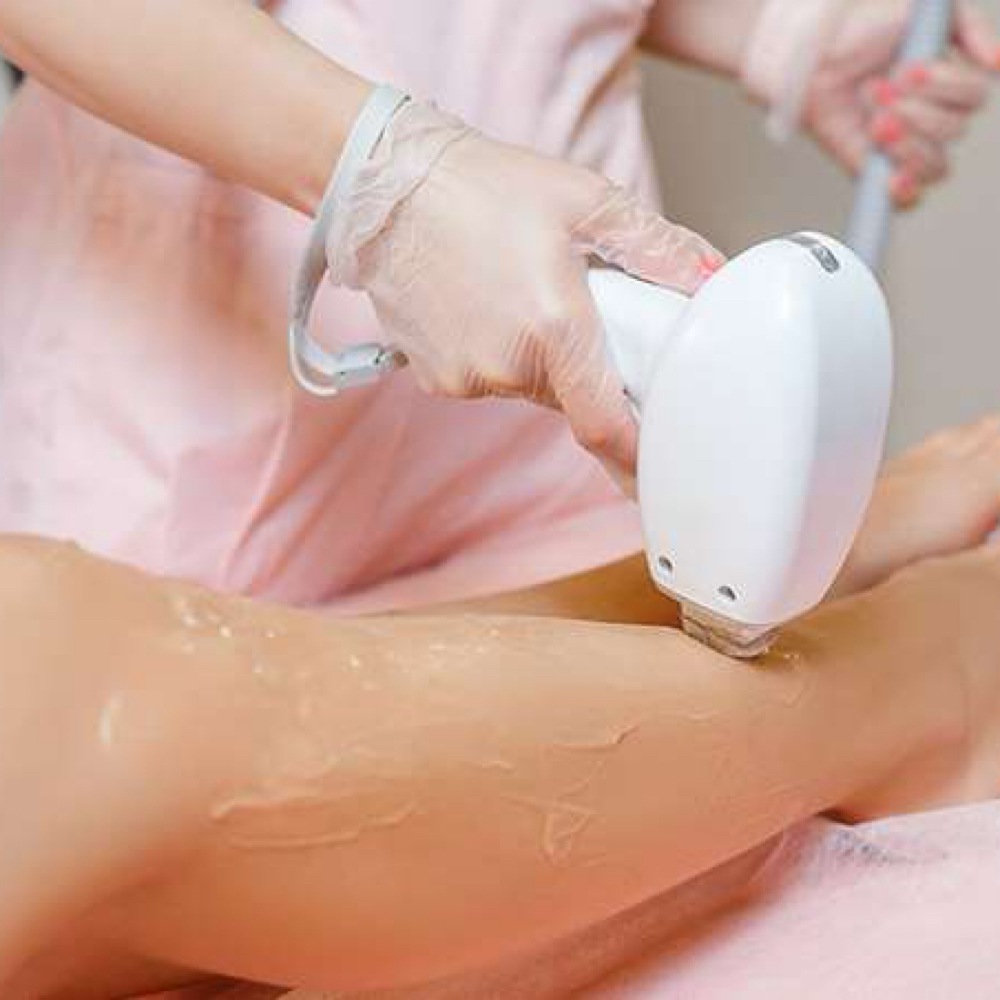 Diodo Laser (media Piernas) at Diana Bella LLC in Deerfield Beach, FL