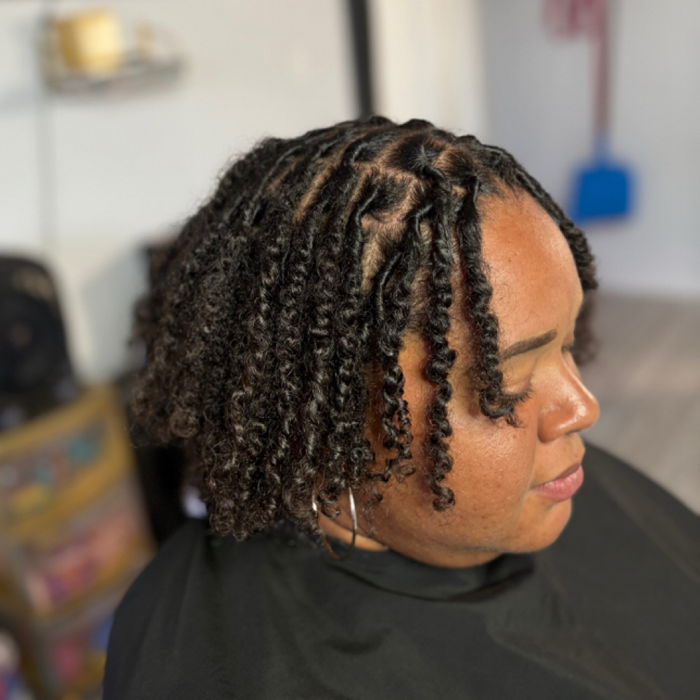 Essential Palm Roll Maintenance at Colorful Creations By Chelsea LLC in Carrollton, TX