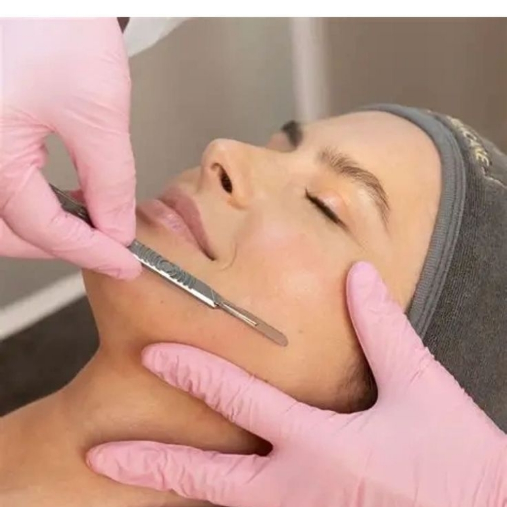 Dermaplaning at Le Beauté Aqua Beauty Bar in Cape Coral, FL