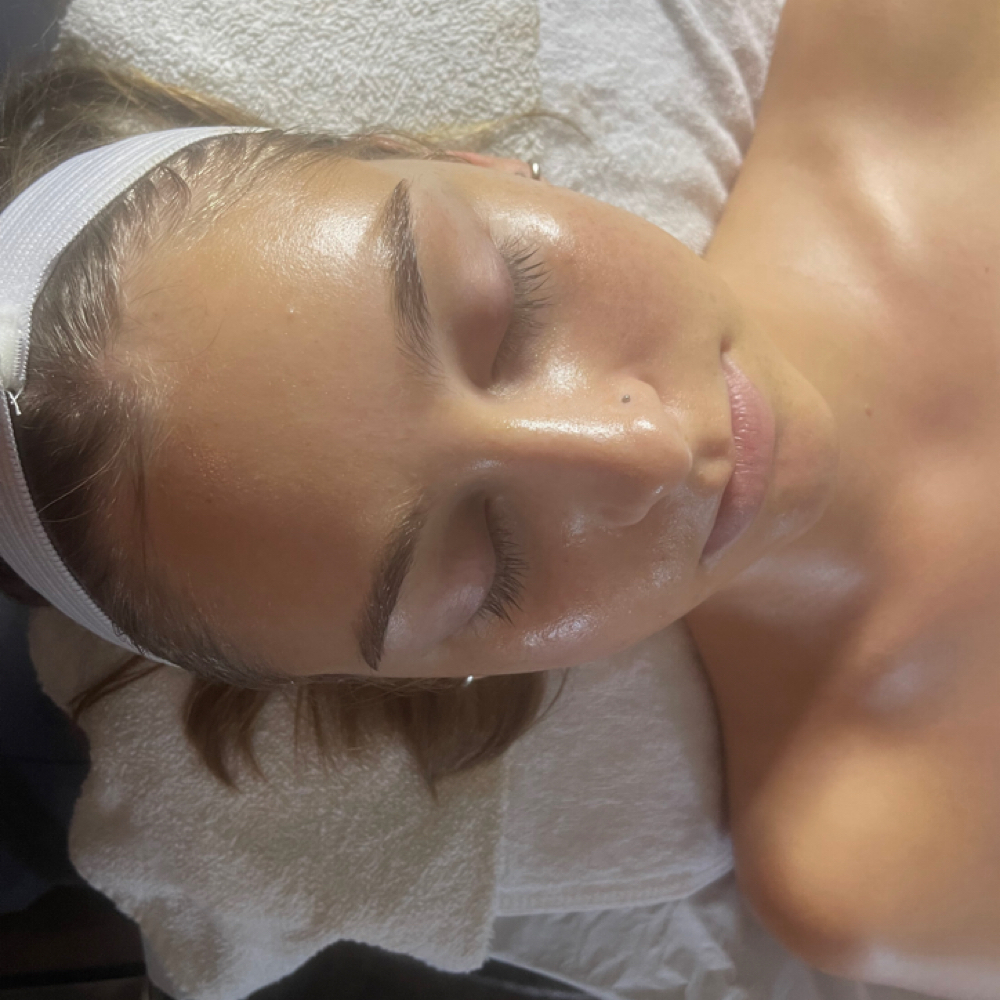 Basic Facial at Knoxx & More in Prosperity, SC