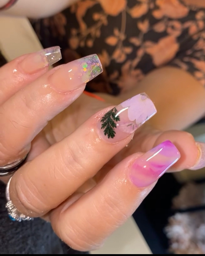 Inlaid Flower Design