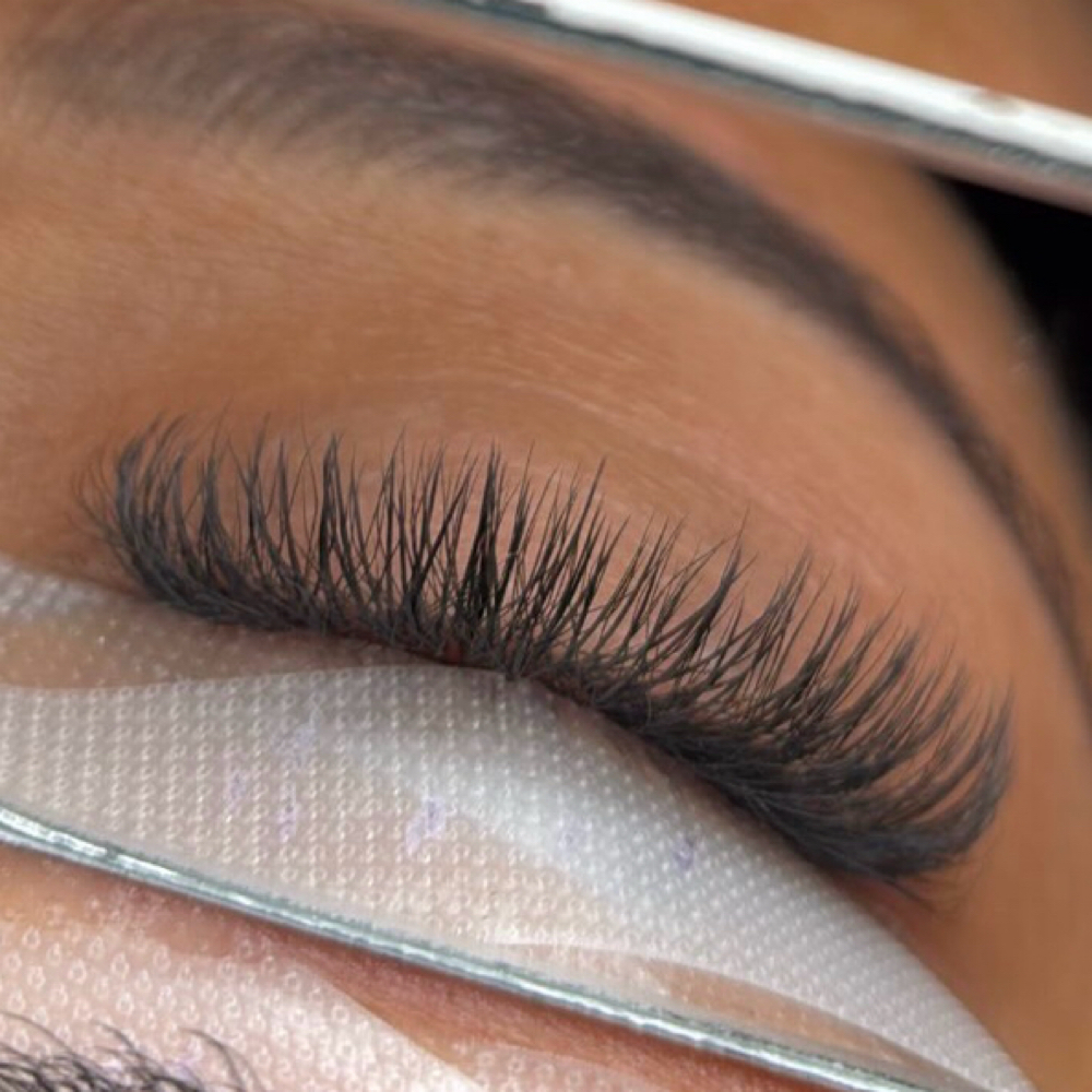 Hybrid Fill In (2 Week) at G. Marie’s Aesthetics in Charlottesville, VA