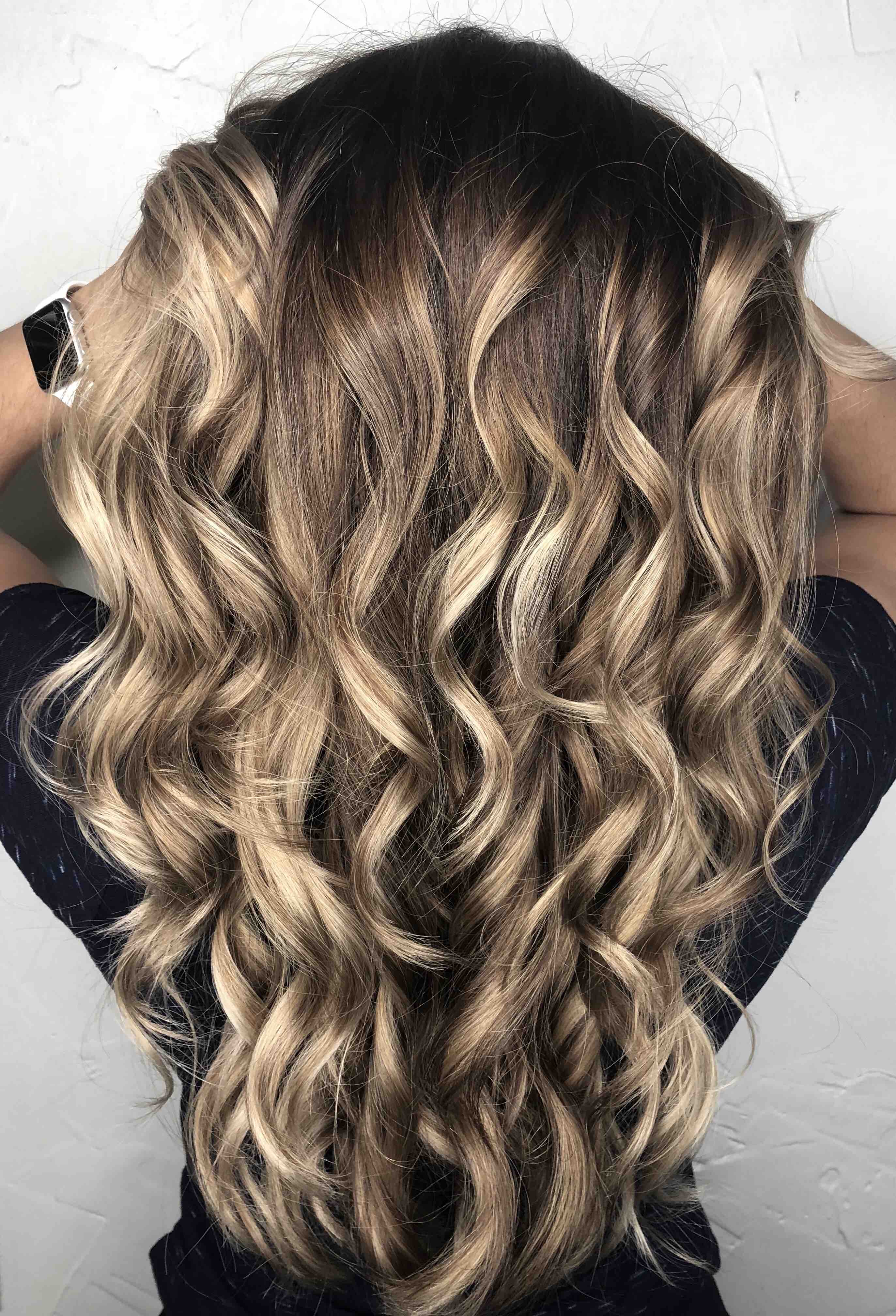 Wash & Style W/ Hot Tool at Belle Ame’ Independent Studios in Tampa, FL