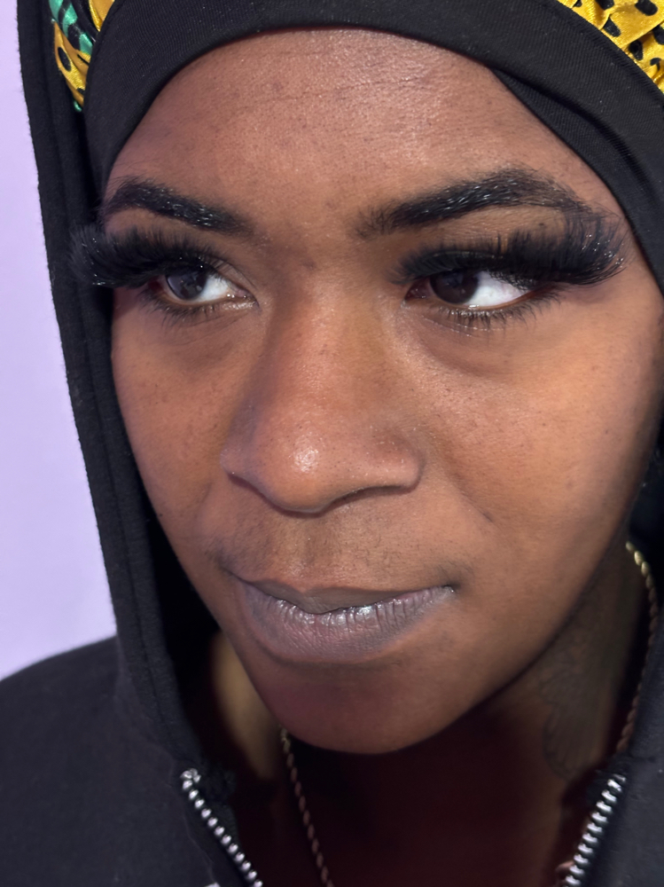 Cluster Lashes