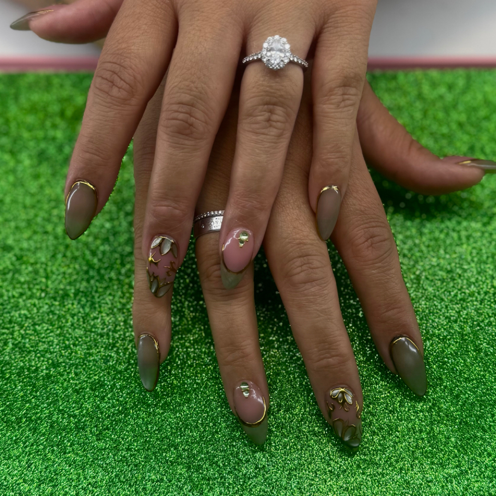 Acrylic Full Set at Hot Lizas Nails in Tucson, AZ