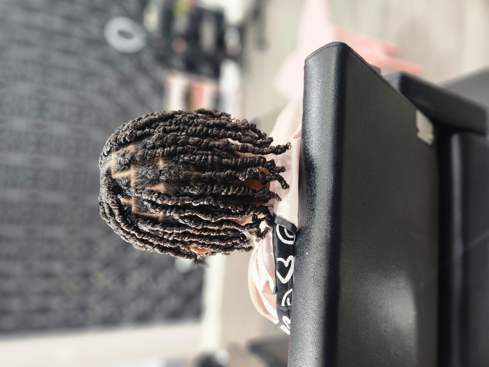 Kids Two Strand Twist 10 & under