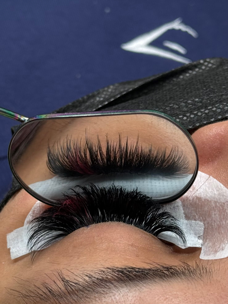 colored lashes