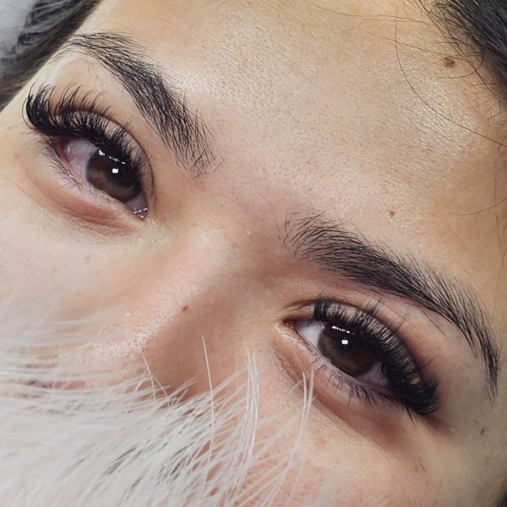 Wispy Full Set at Glow & Grow Parlor in Rio Rico, AZ