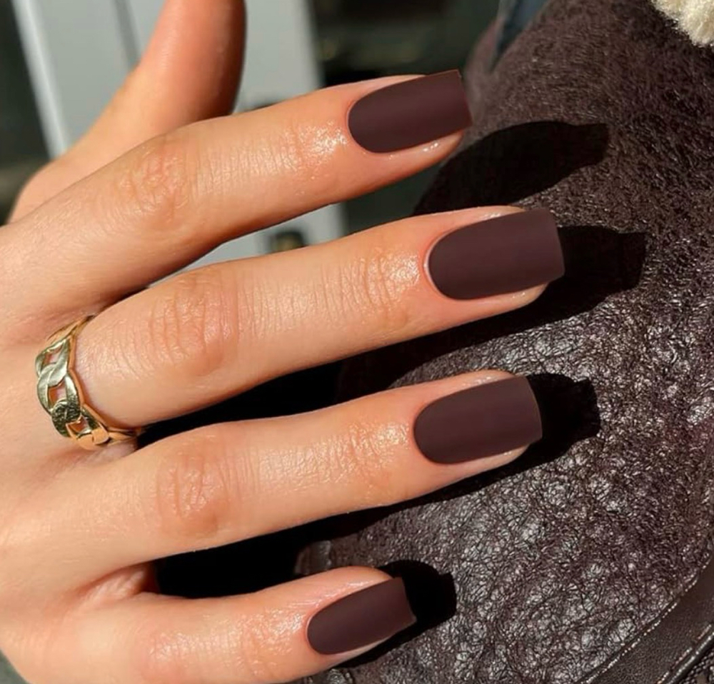 Sculpted (Short) Extensions at DoeurLacquer in Oooooo, CA