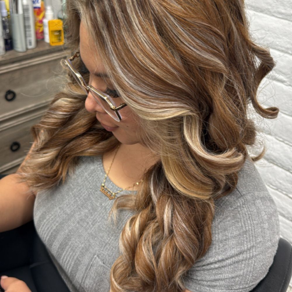 Partial Highlight (Long Hair) at Tammy Corral in Fresno, CA