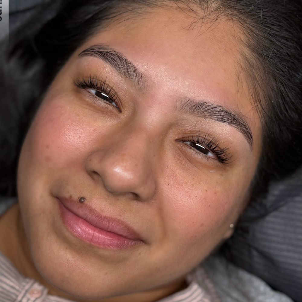 718 Natural Brows & Lash