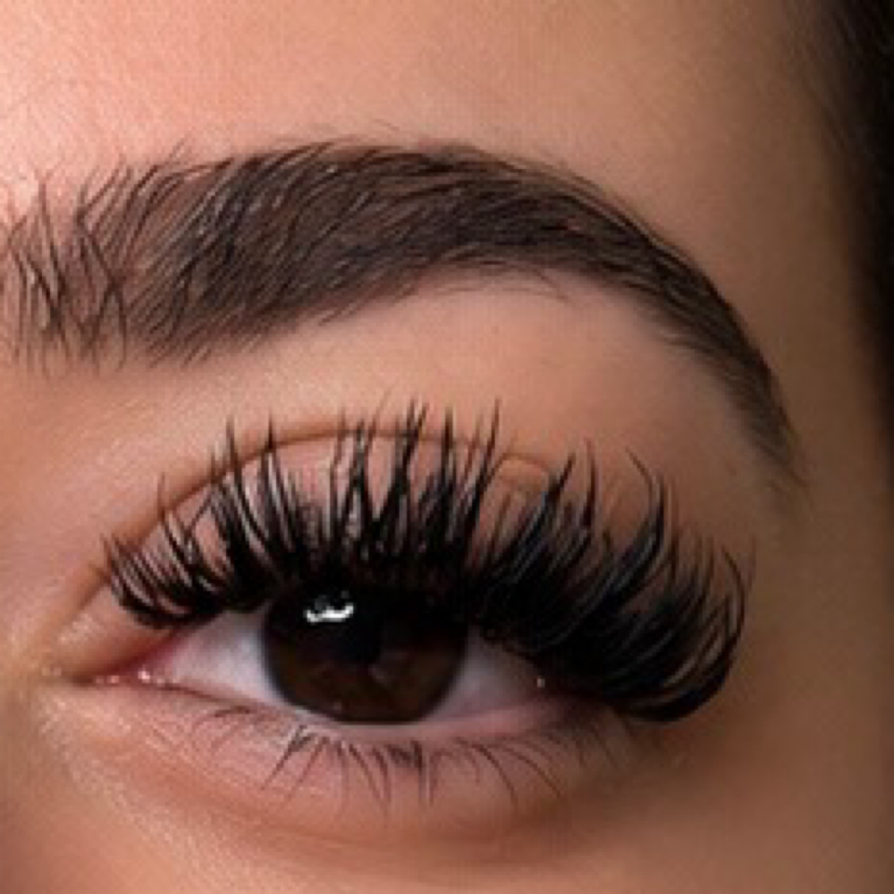 MEGA VOLUME FULL SET at The Lash & Beauty Lounge LLC in Pearland, TX