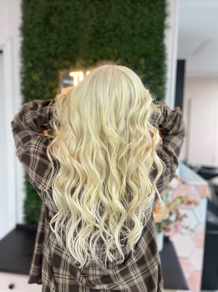 ALL OVER BLONDE