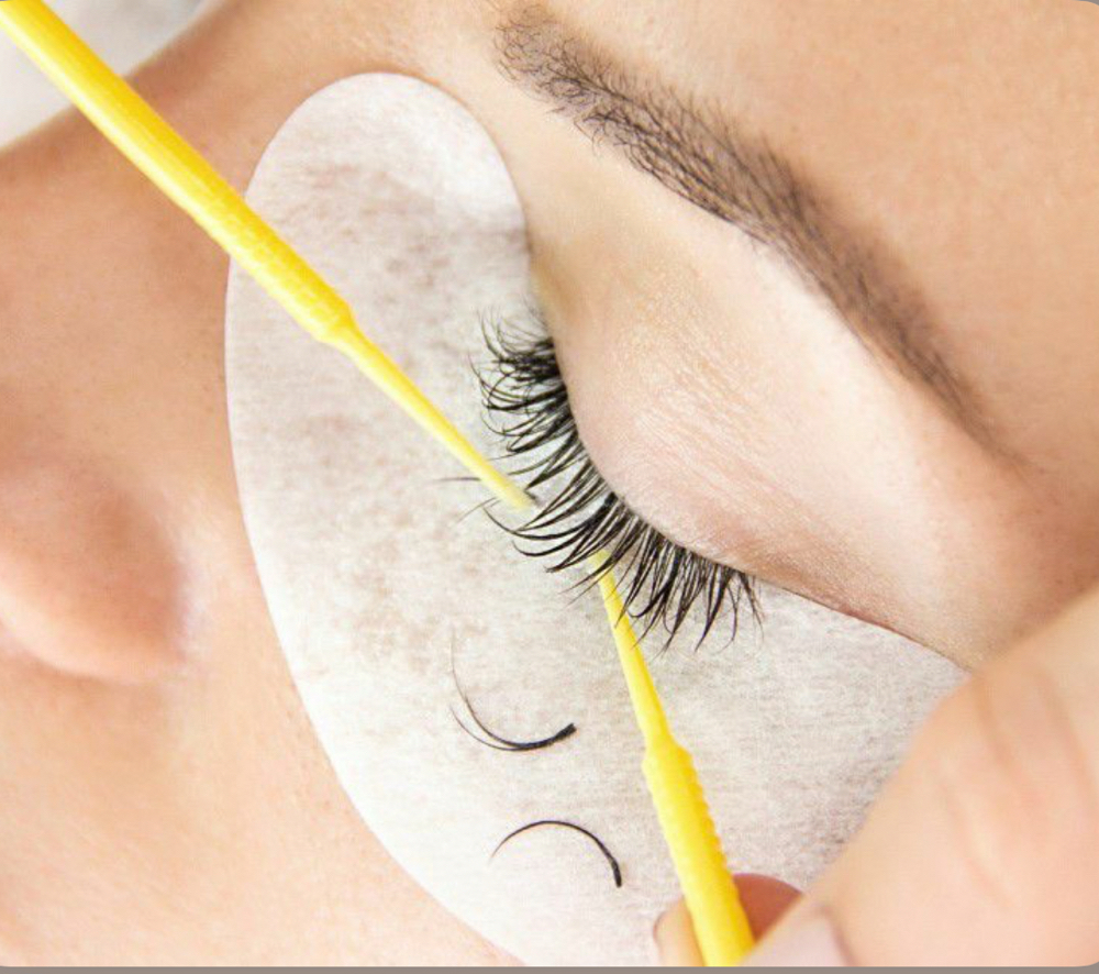Lash Extension Removal