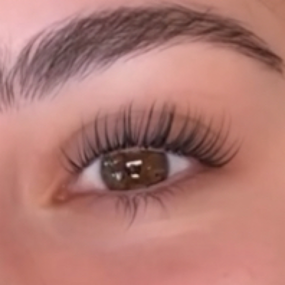 SALE Lash Lift & Tint