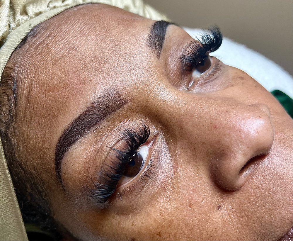 Cluster Lashes