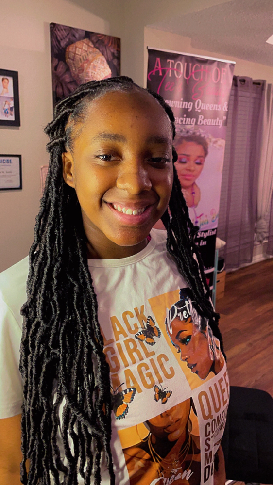 Goddess Locs/Butterfly Locs