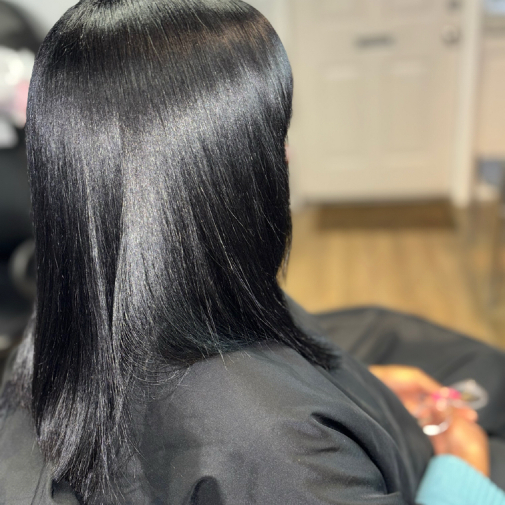 Smoothing Treatment at It’s Still Hair in Owings Mills, MD