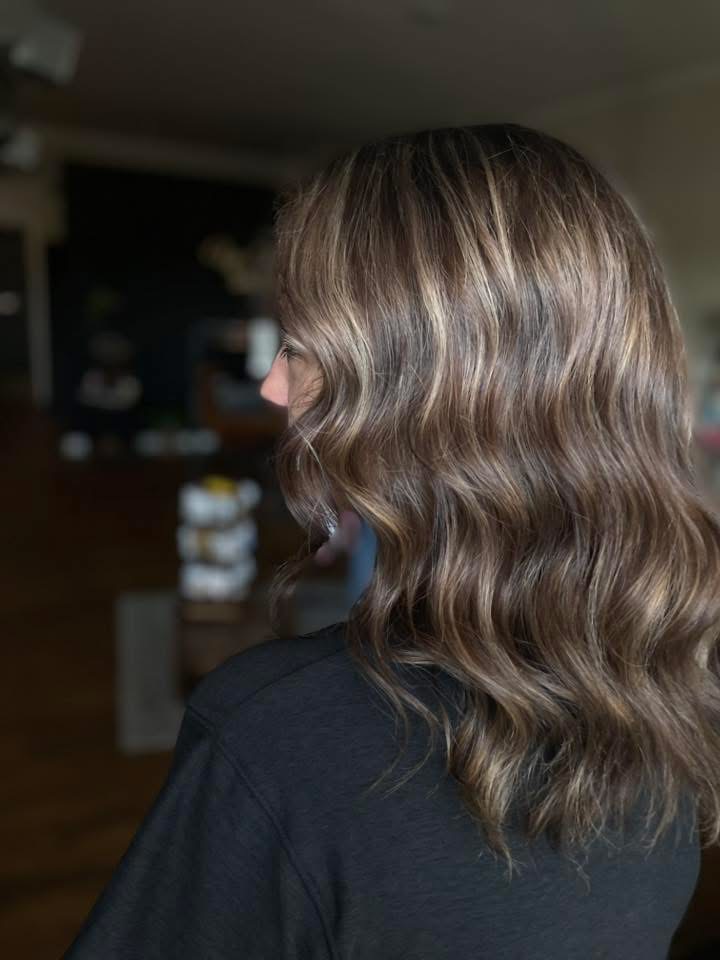 Highlights With One Color at Uptown Salon in Monticello, KY