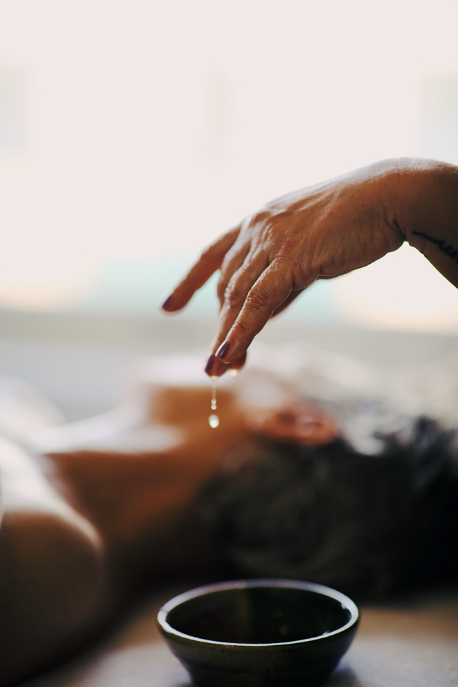 Hillary’s Signature Experience