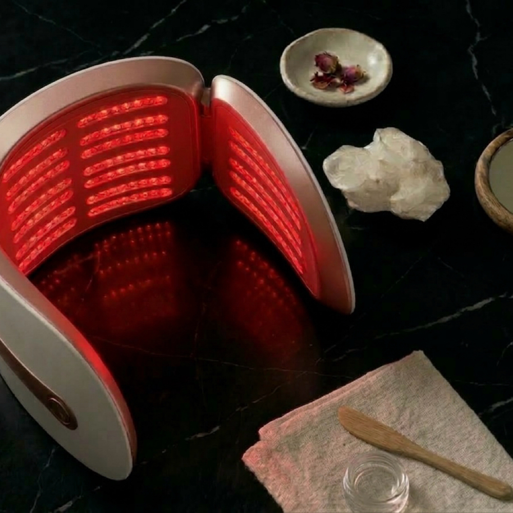 Red Light Therapy TUES/THUR SPECIAL at AisyBeauty in Glendale Az, AZ