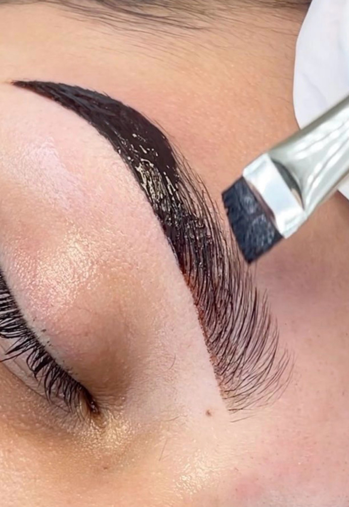 Eyebrow Tint Touch-Up (Lynbrook)