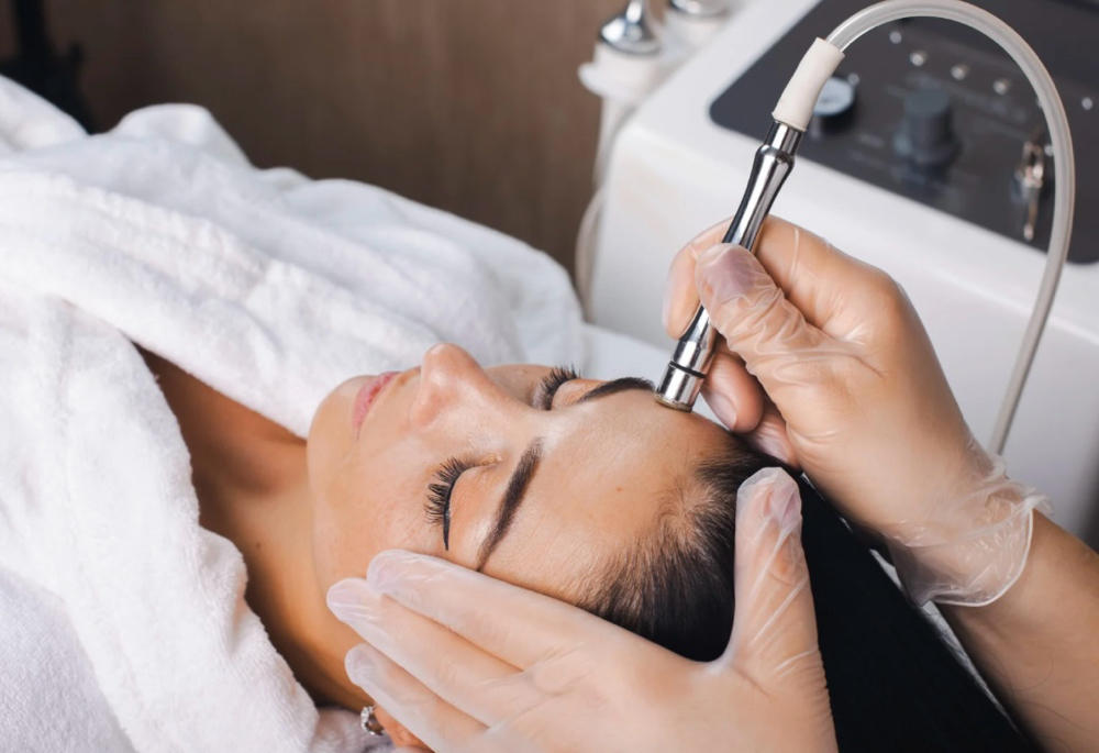 Haus Radiance Facial