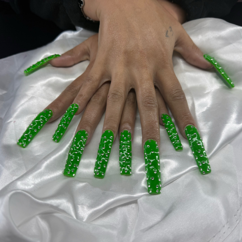 Xxl/xxxl Diamonds On All at Kats Nailz in Asheville, NC