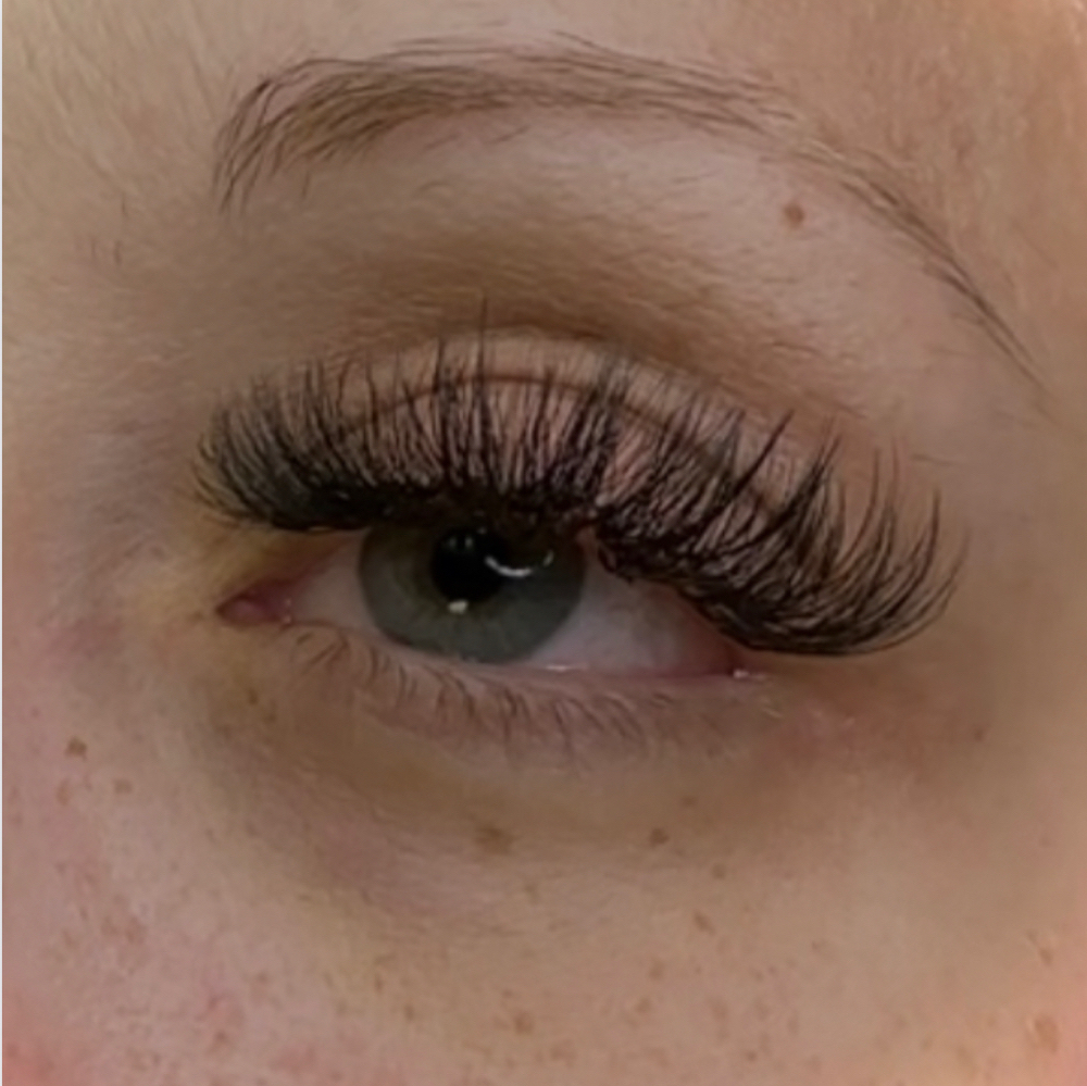 Hybrid Lash Extensions