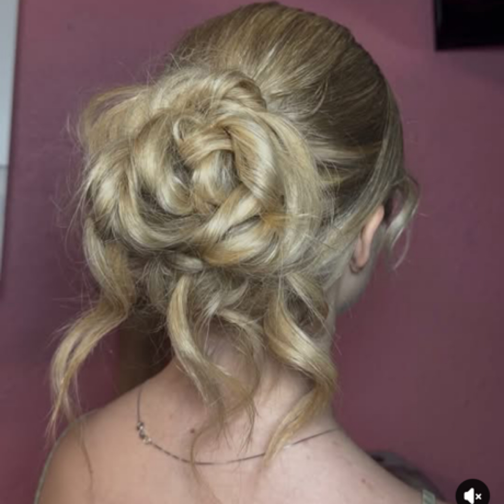 Up Do Bridal/prom at Poppy & Mane Hair Studio w/Hair By SarahJayyy in Texas City, TX