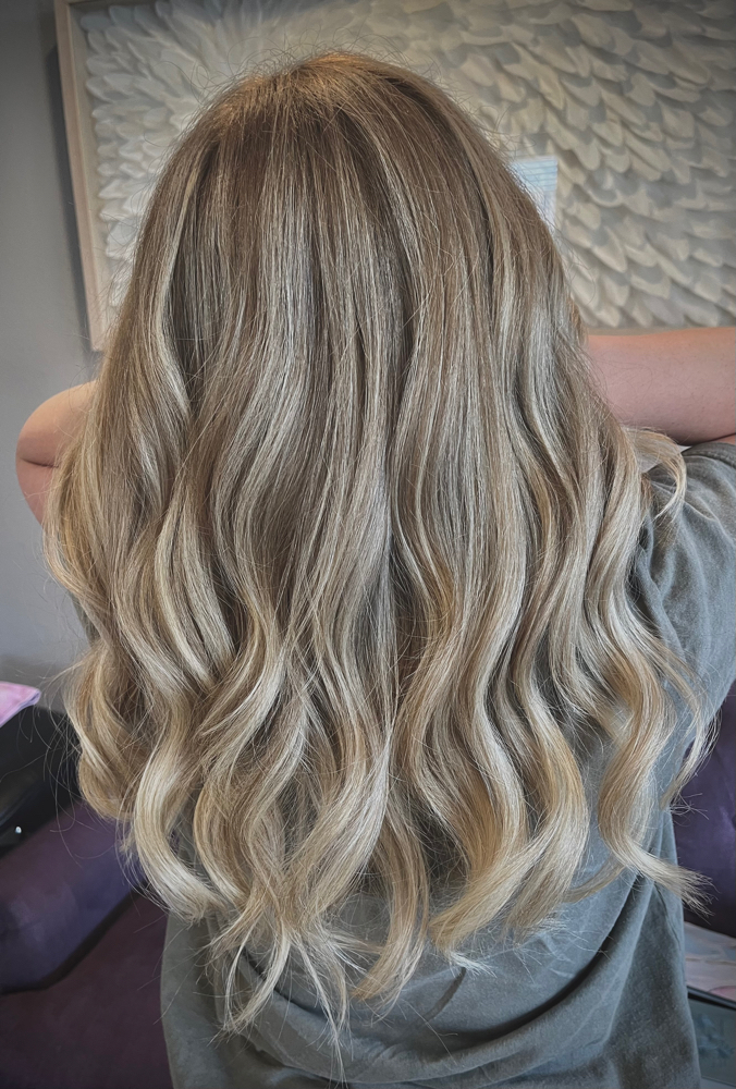 Womens Haircut + Shampoo & Style