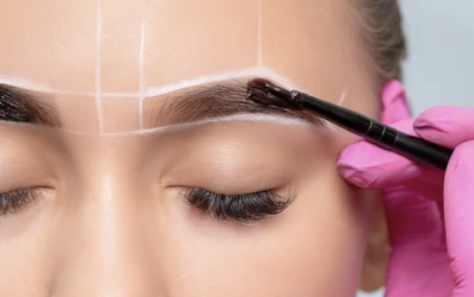 Eyebrow Shaping And Tinting