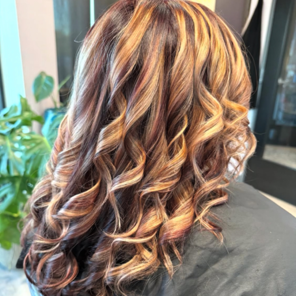The Intro Highlight Experience at Waves of Beauty by Salon Euphoria in Frederick, MD