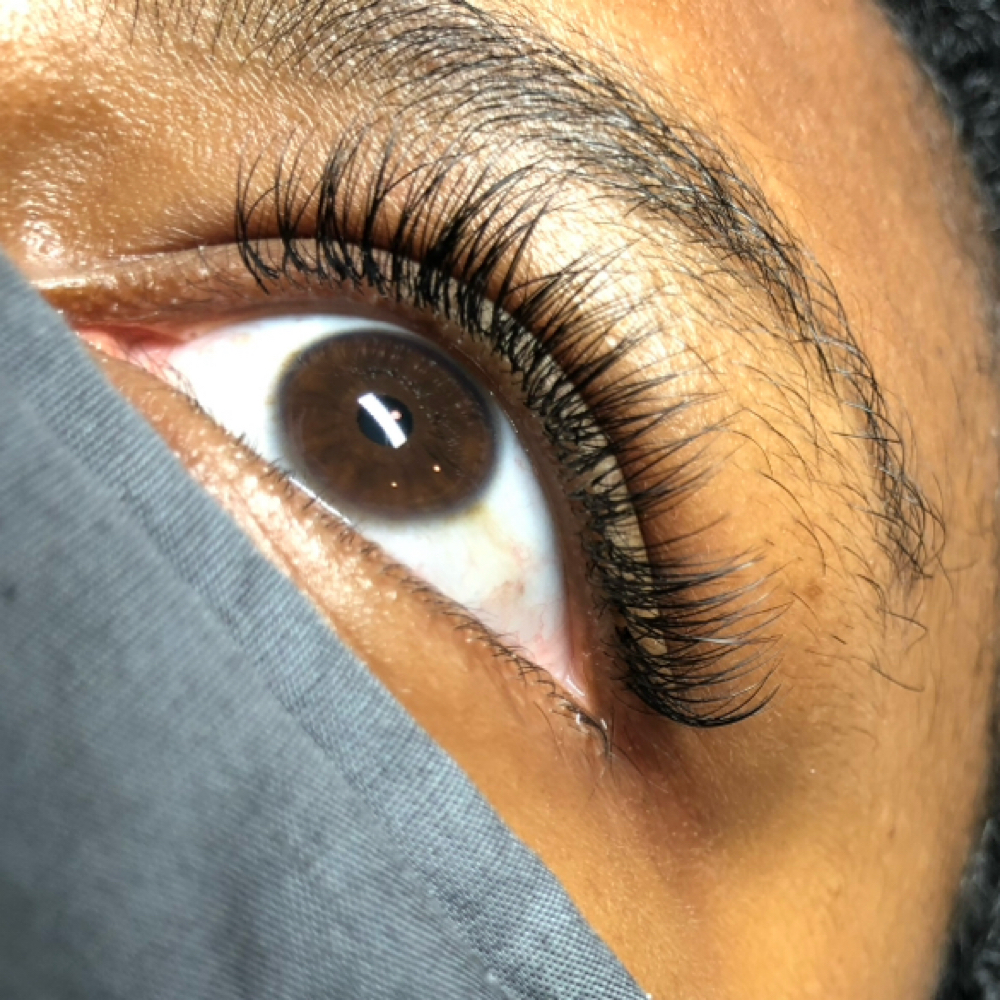 Classic Set individual Lashes at Beyouteeful Obsession Makeup & Beauty Bar in Tuscaloosa, AL