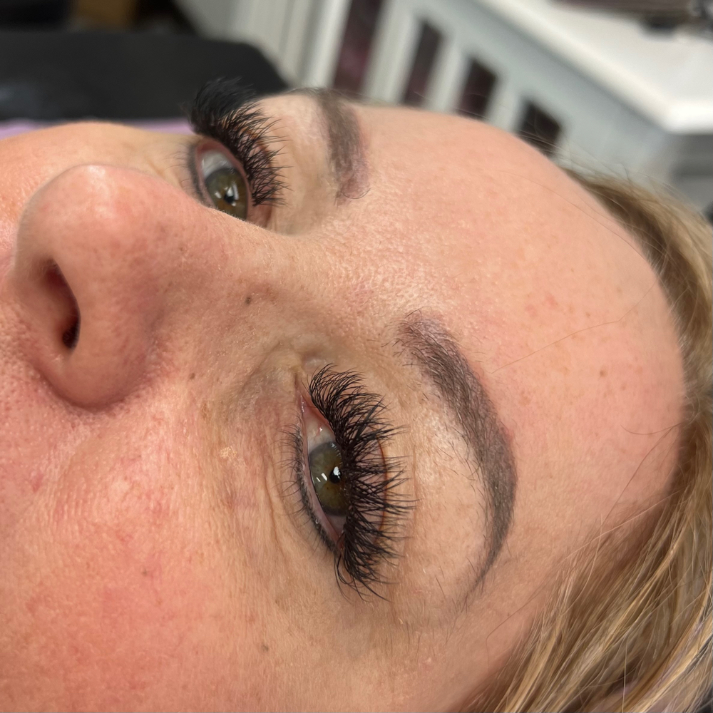 Hybrid Lash Extensions