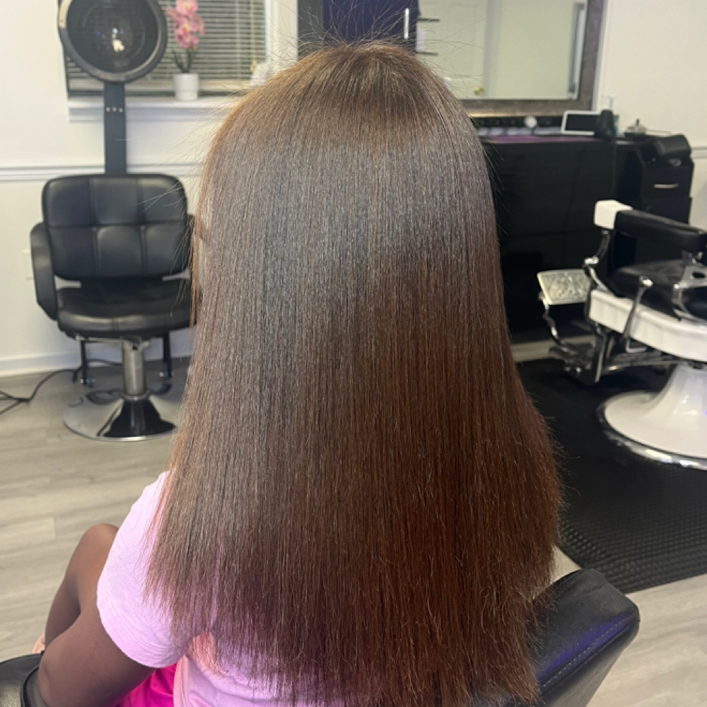 Olaplex Silk Press With Trim at Angelhairdivinity in Hoover, AL