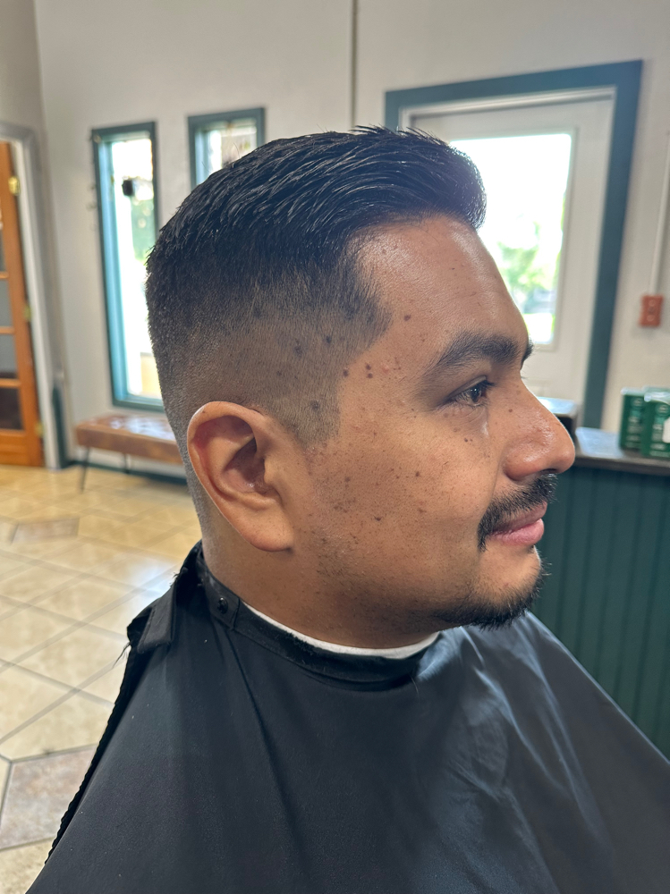 Mens Signature Haircut