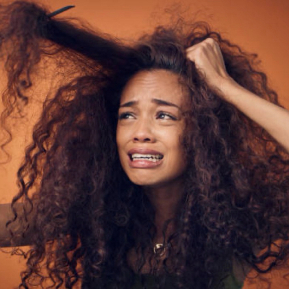 Intense Detaingling at Color Me Natosha @ The LABB in Los Angeles, CA