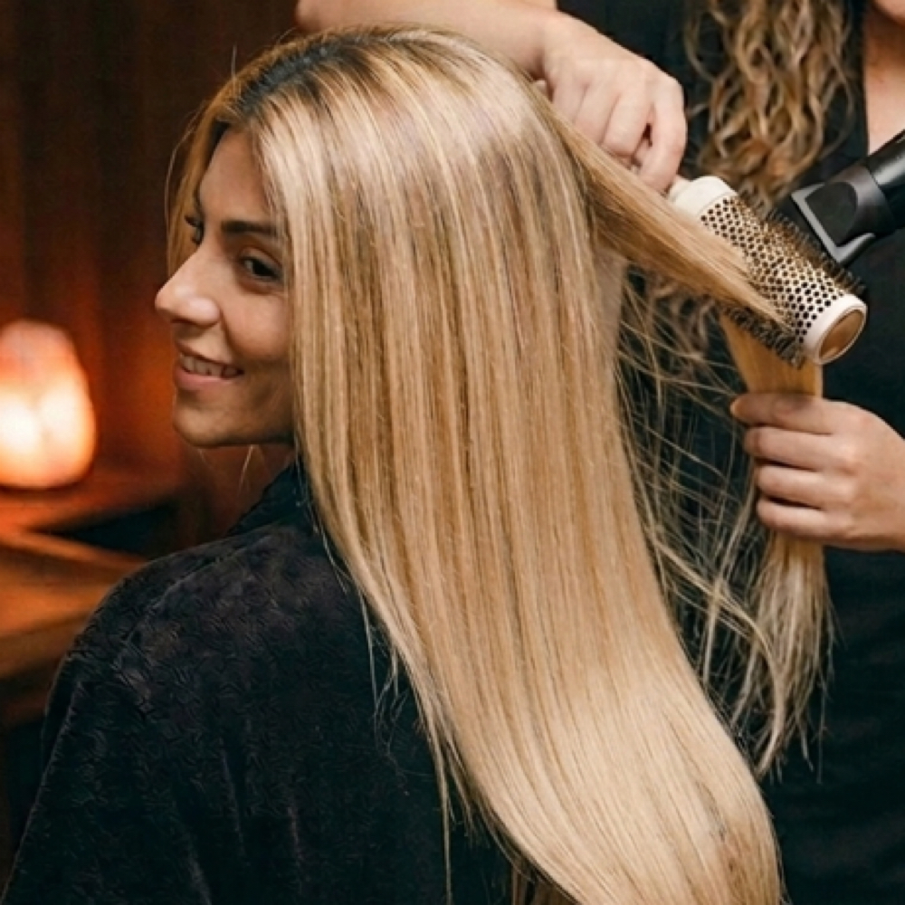 Wash & Blowout at STUDIO R838 in Tomball, TX