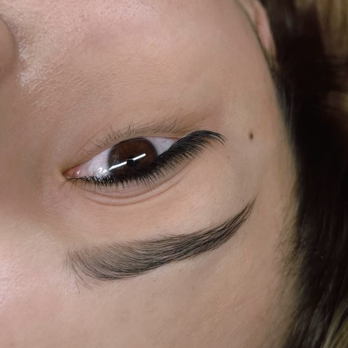 Hybrid lash extensions