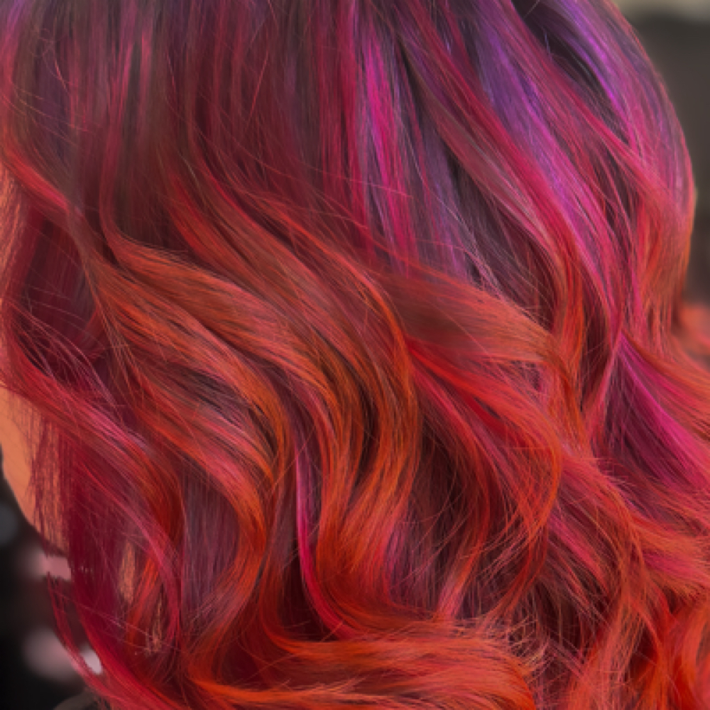 custom coloring at Hardin’s Hardcore Beauty in decatur, TX