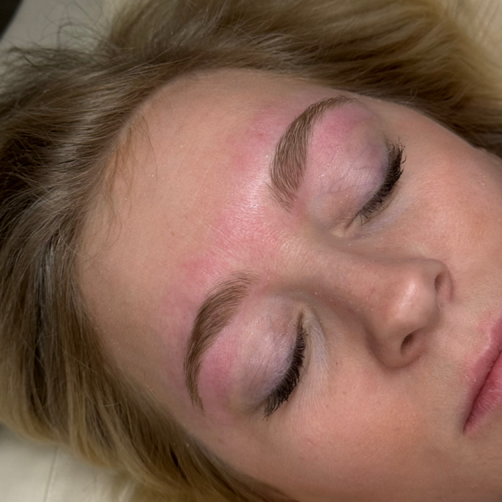 Brow Shaping at Lavish By Lily in Greenwood, AR