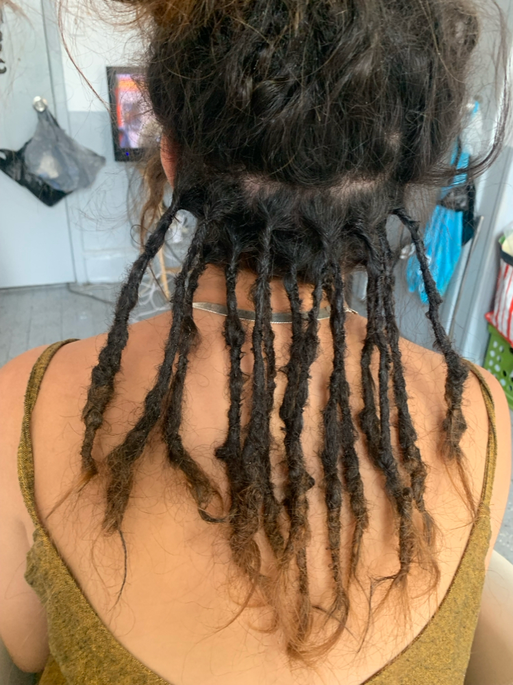 Instant locs